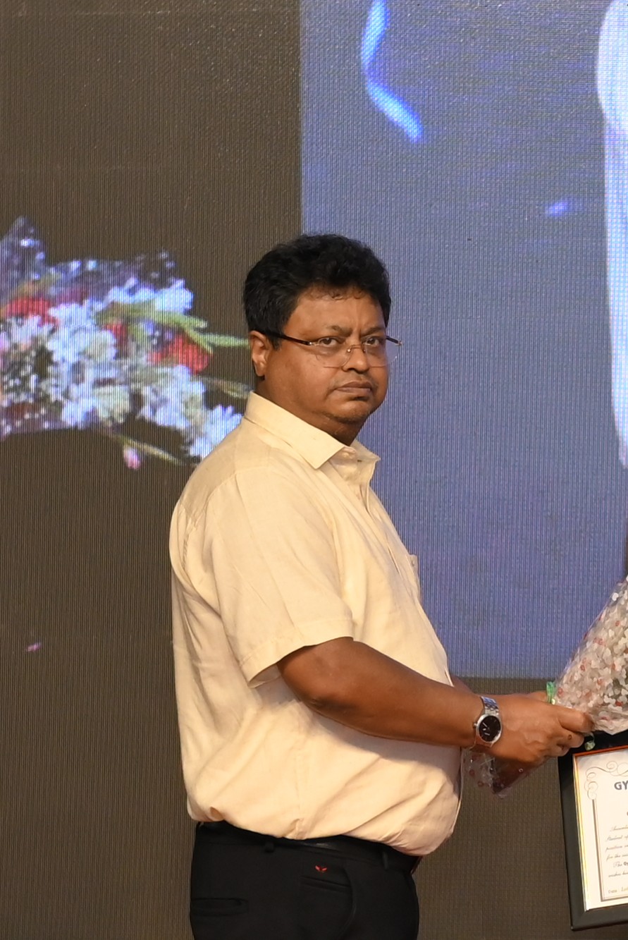 Mr. Kanishka Dutta